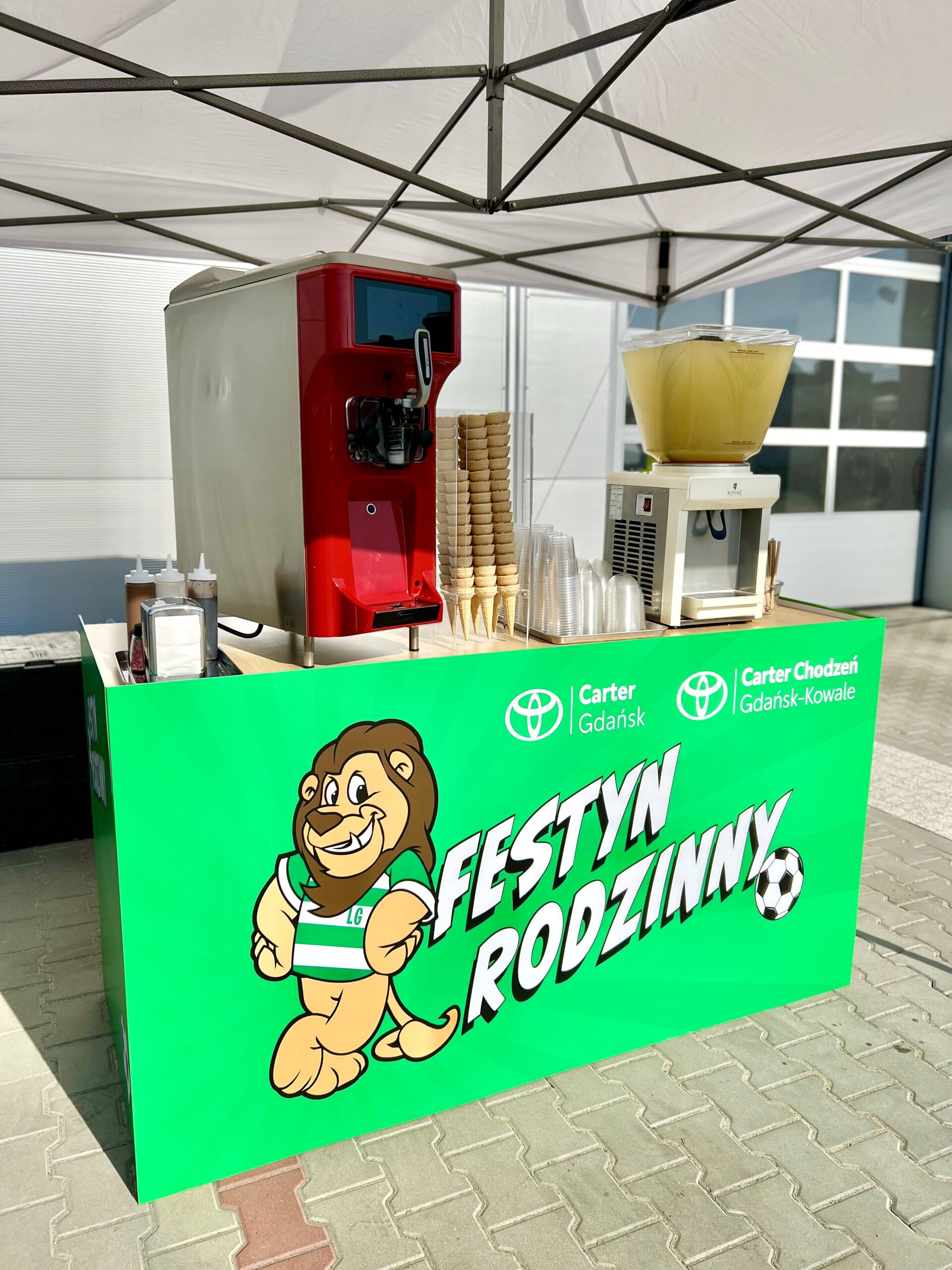 ice-cream-bar-hire-party